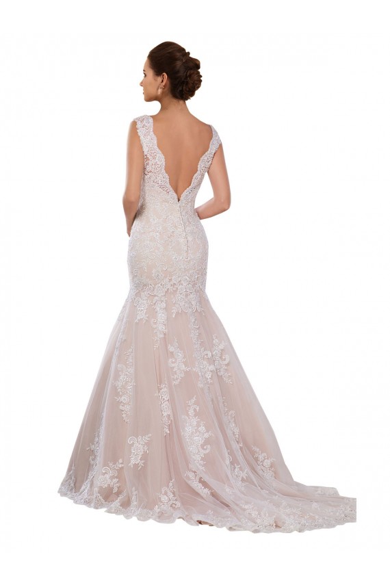Sleeveless Ivory & Champagne Mermaid V-Neck Modern Wedding Dress Maidstone