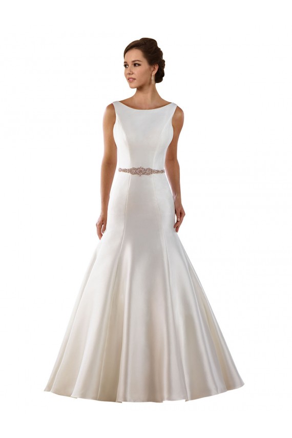 Sleeveless Ivory V-Back Mermaid Bateau Neck Modern Wedding Dress Maidstone