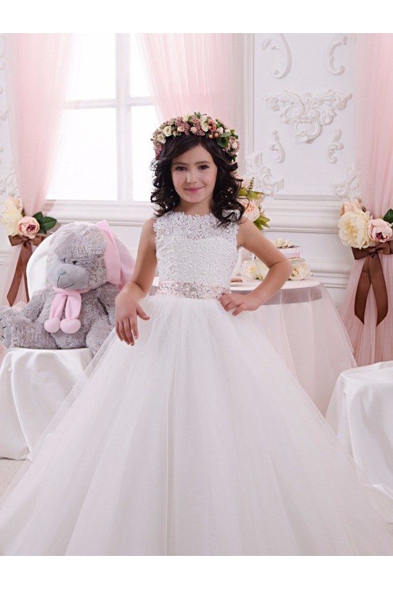 Sleeveless Ivory V-Back Ball Gown Bateau Neck Flower Girl Dress Maidstone