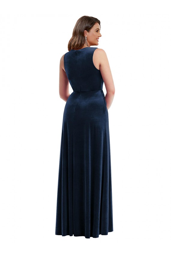 Sleeveless Dark Navy Sheath V-Neck Formal Plus Size Evening Gown / Prom Dress / Bridesmaid Dress Maidstone
